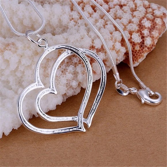 Beautiful Double Heart Pendant And Necklace 18" Long, .925 Sterling Silver - Picture 4 of 4